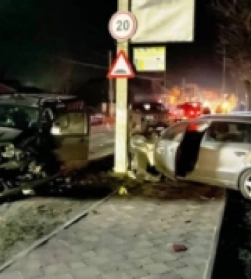 Подробиці нічної аварії в Дубровиці: серед постраждалих дитина