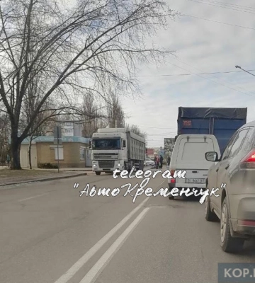 У Кременчуці вантажівка збила пенсіонерку