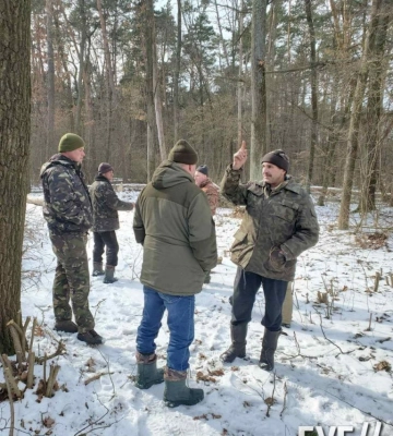 Спіймали «на гарячому»: на Волині дідусь-браконьєр полював на диких тварин