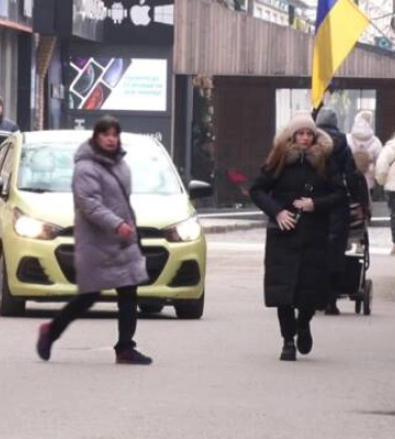 Чому їздять пішохідною вулицею у центрі Кропивницького? (відео)