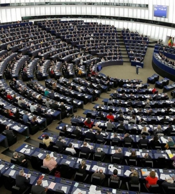 Європарламент до річниці вторгнення рф ухвалив резолюцію про підтримку України: є згадка про винищувачі