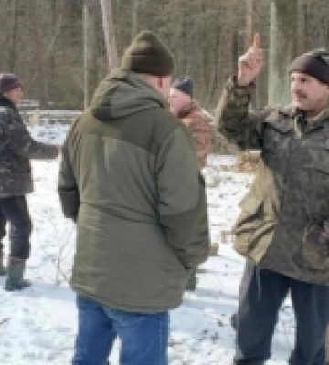 В лісі на Волині затримали браконьєра, який полював на диких тварин