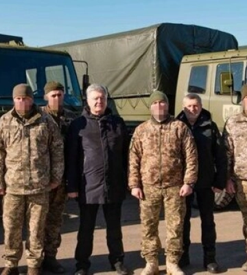 Бригада морской пехоты получила грузовики DAF и &quot;Старлинки&quot;. ФОТО