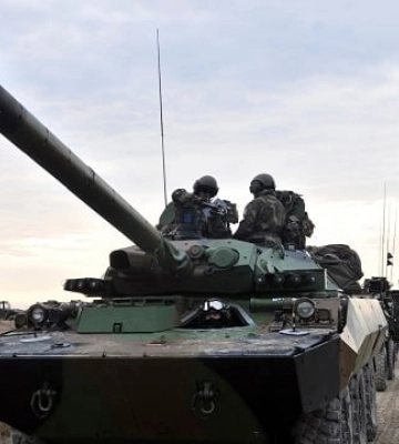 Из Франции в Украину отправились первые 14 бронемашин AMX-10RC — СМИ