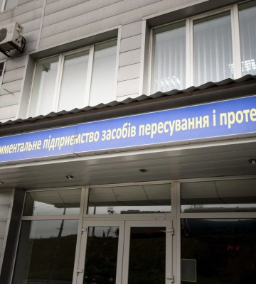 Гектари землі і тисячі квадратних метрів протезного заводу: для чого вони депутатам ЛМР і чому ЛОВА проти