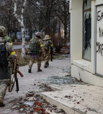 Ворог кинув у наступ на Бахмут найбільш підготовлені штурмові загони &quot;Вагнера&quot;, – Сирський