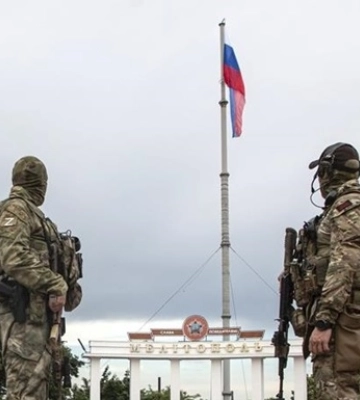 У Мелітополі окупанти встановили додаткову вежу мобільного зв’язку: Генштаб пояснив навіщо