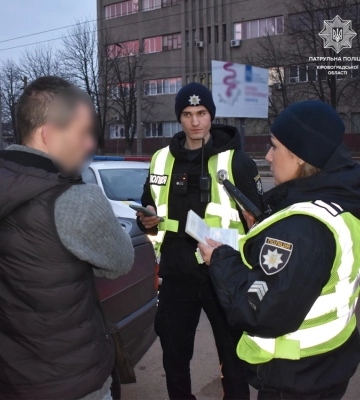 Порушив ПДР у нетверезому стані: у Кропивницькому зупинили зухвалого водія