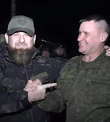В РФ командующим ЦВО стал "фаворит" Кадырова - СМИ
