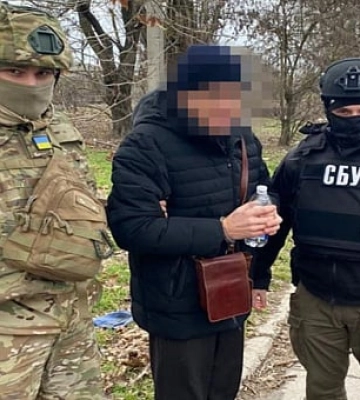 СБУ задержала херсонца, производившего рекламную продукцию для оккупантов