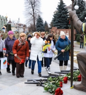 У Черкасах ушанували захисників Дебальцевого