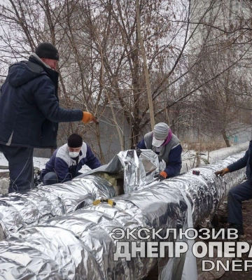 У Дніпрі на проспекті Героїв замінили пошкоджену теплоізоляцію