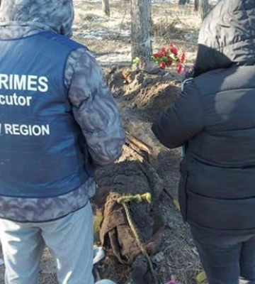 Под Харьковом эксгумировали труп мужчины, расстрелянного военными РФ 