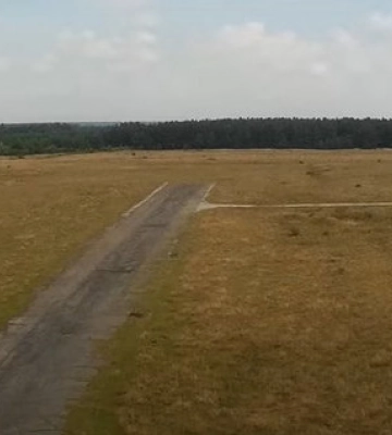 На Львівщині злітну смугу зареєстрували у приватну власність
