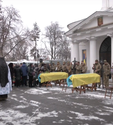 Полтавці  прощаються з п’ятьма захисниками України