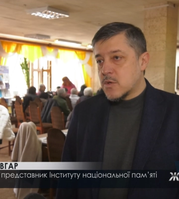 Замість орла у центрі — пам’ятник українській зброї: у Полтаві підбили підсумки обласного круглого столу