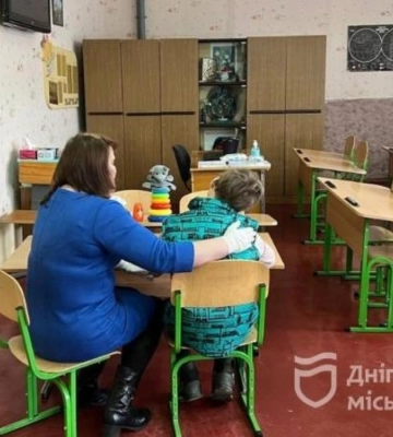 Заступниця мера Дніпра перевірила, як місто піклується про дітей з особливими освітніми потребами 