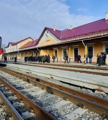 На Львівщині відновили ще дві залізничні дільниці на кордоні з Польщею