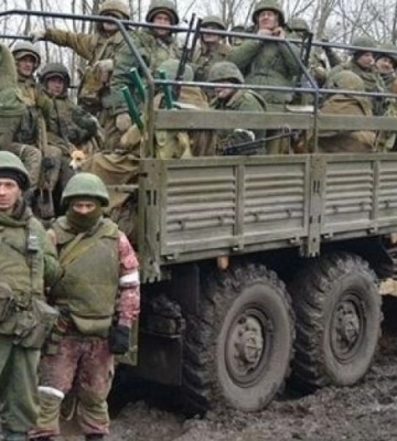 Через Мелітополь на Запорізький напрямок окупанти провезли вагнерівців – у 43 автобусах