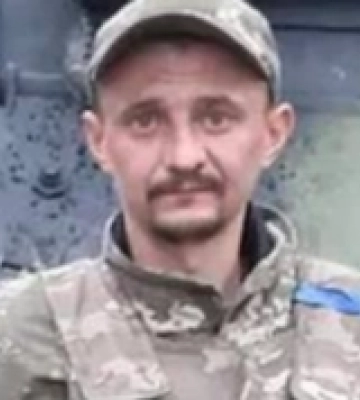 В Ужгороді прощатимуться із полеглим у війні Василем Міовканичем (ФОТО)