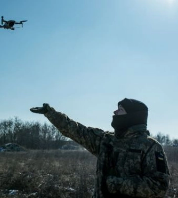 Очі війська: як навчають операторів дронів та безпілотників в унікальній запорізькій школі