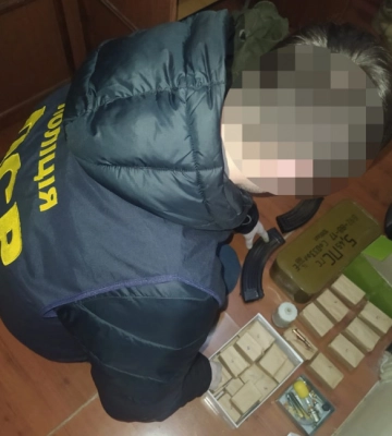 У жителя Луцького району виявили арсенал зброї і боєприпасів