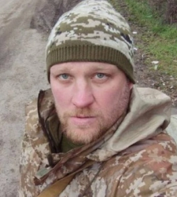 Батько вже ніколи не дочекається сина: на війні загинув герой з Дніпропетровщини