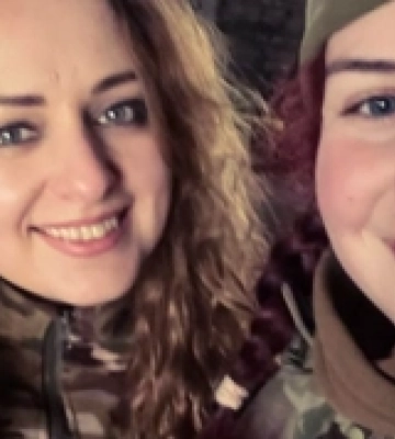 Рівненська співачка-волонтерка заспівала із «Пташкою» з Азовсталі