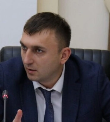 Резніков своїм наказом перевів на денну форму навчання ексдиректора скандального департаменту закупівель Міноборони&amp;hellip;