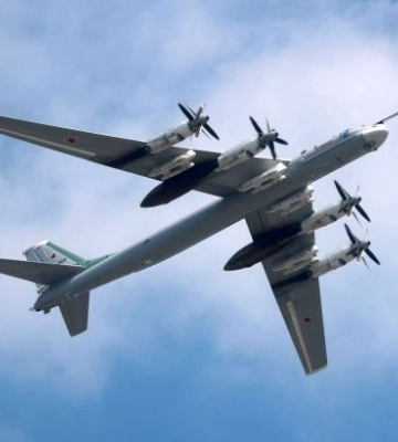 Розвідка попереджає про скупчення російської авіації за 200 км від кордону