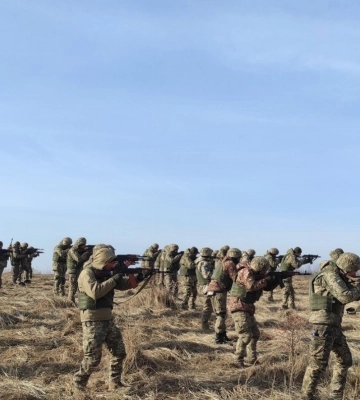 На Волині організовано масштабне тренування військового контингенту за участю інструкторів тренувального центру «Тернове Поле»