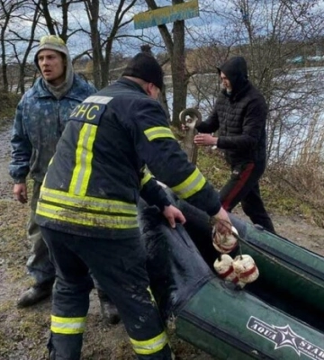 В Обухівському районі врятовано горе-рибалок