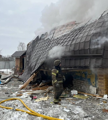Минулої доби росіяни обстріляли 10 населених пунктів Харківщини, є загиблий та поранені - ОВА