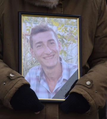На Гощанщині поховали молодого воїна (ФОТО)