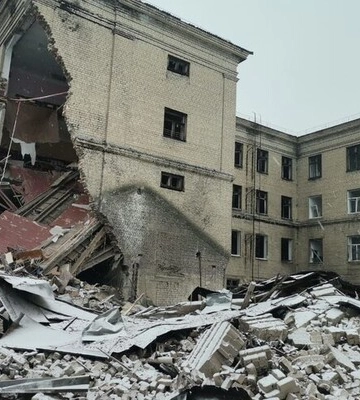 Війська РФ масово обстріляли населені пункти на трьох напрямках
