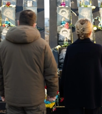 ⚡️⚡️ ОФІЦІЙНО! Байден із Зеленським ВШАНУВАЛИ ГЕРОЇВ НЕБЕСНОЇ СОТНІ У КИЄВІ