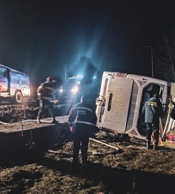 На Тернопільщині перекинувся автобус: є загиблі