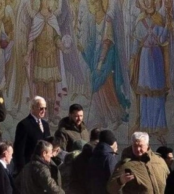 Байден прибыл в Киев. ВИДЕО+ФОТО