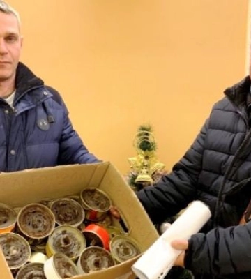 У Запорізькій обласній філармонії варять окопні свічки