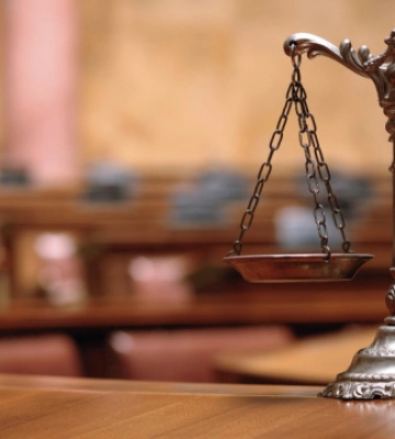 Власника мережі ломбардів підозрюють у пособництві загарбникам