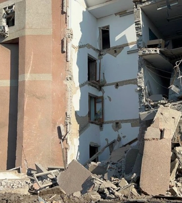 Пів року після обстрілів. Миколаївський університет відбудовують після пошкодження російськими ракетами