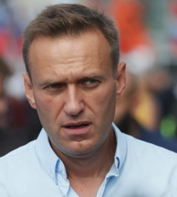 Россия должна признать Украину в границах 1991 года - Навальный