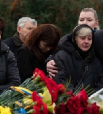В Ужгороді попрощалися із полеглим на війні Василем Міовканичем