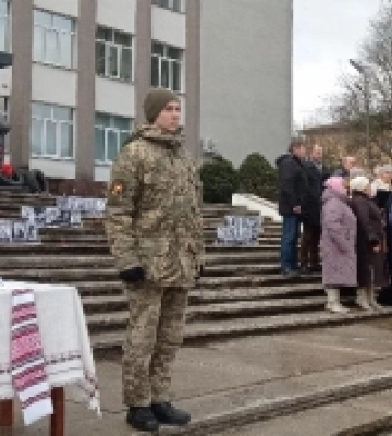 В Острозі вшанували Героїв Небесної сотні