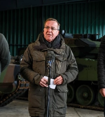 Німеччина до кінця року навчить 3 тисячі українських військових – Пісторіус