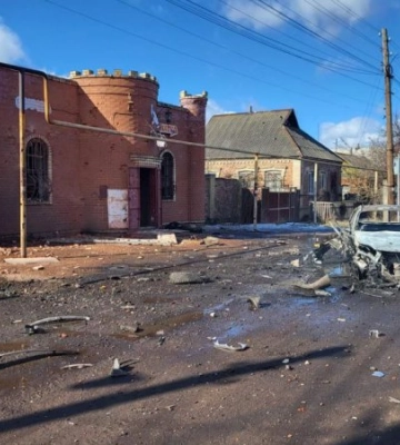 Через російські обстріли Іванопілля на Донеччині загинула людина