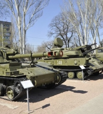 У Запоріжжі з Музею техніки Богуслаєва частково вивезли військову техніку