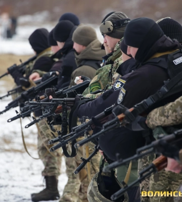 БПЛА, стрільба та медицина: волинські патрульні у ТНЦ «Тернове Поле» готуються зустрічати ворога. Репортаж