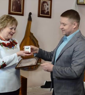 Міський голова вручив премію Уласа Самчука відомій рівнянці