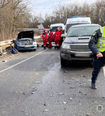 У страшній ДТП біля Хмельницького загинули дві жінки та 5-річна дитина